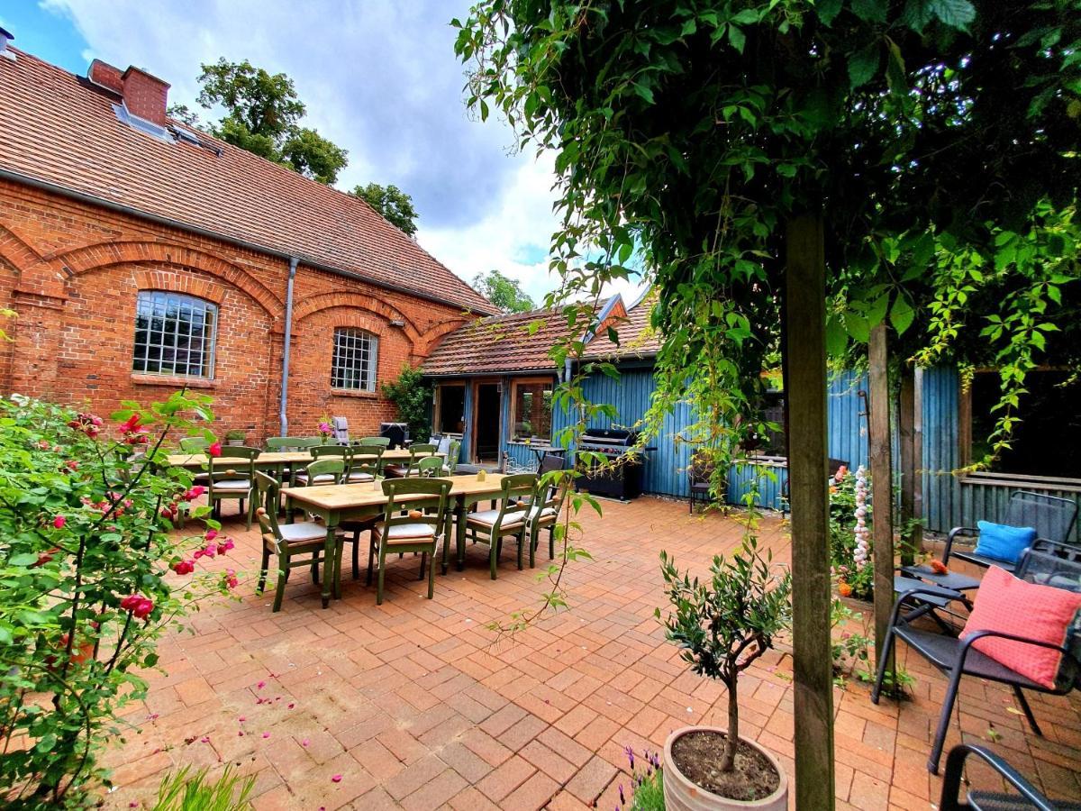 Schmiede1860 Bed & Breakfast Gross Dratow Dış mekan fotoğraf